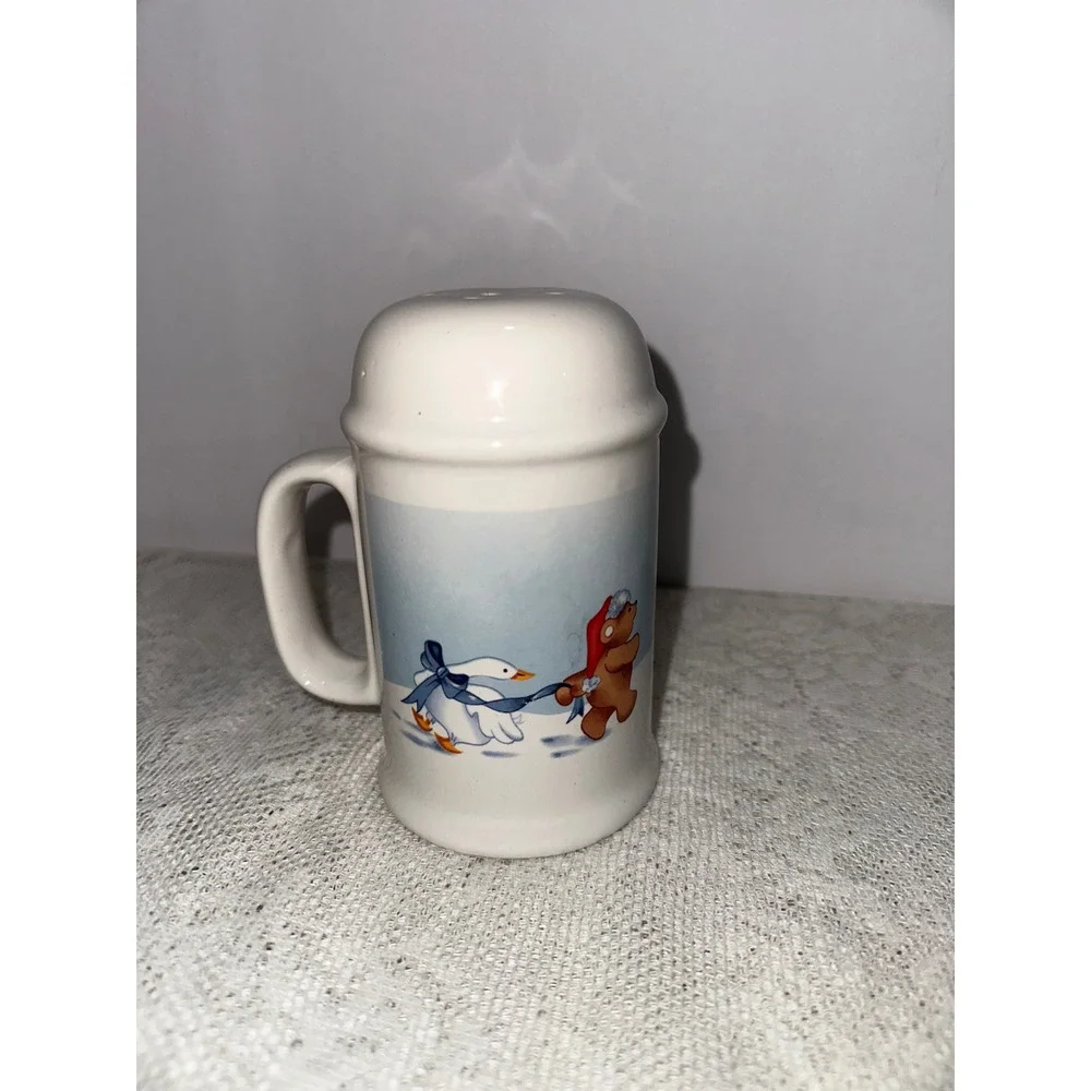 House of Lloyd Gingerbread Bear Goose Sledding Salt‎ Pepper Shaker Set Taiwan